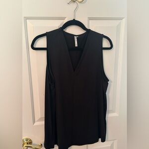 Lulu B LOT OF TWO TOPS LARGE